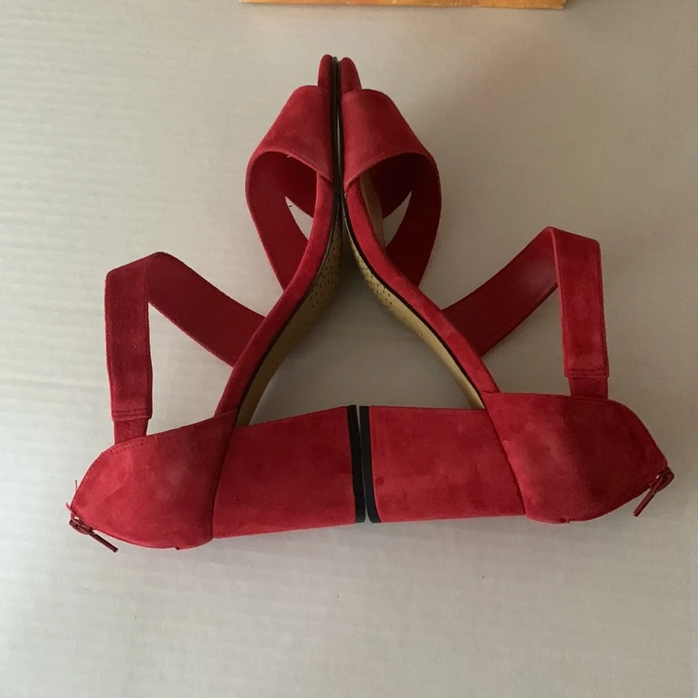 Bella Vita Korrine NWT  heeled sandal, red kidskin leather , size 10W